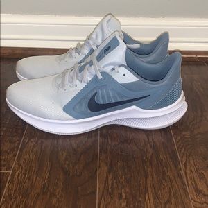 Men’s Nike Tennis Shoes Size 11.5